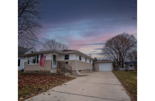 536 Pleasant Avenue, Waupun, WI 53963