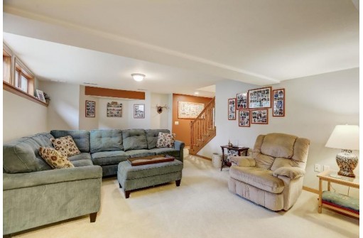 507 Pleasant Valley Parkway, Waunakee, WI 53597