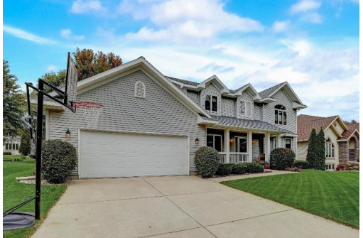 507 Pleasant Valley Parkway, Waunakee, WI 53597