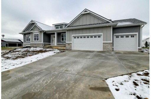 7716 Stonecrop Way, DeForest, WI 53532