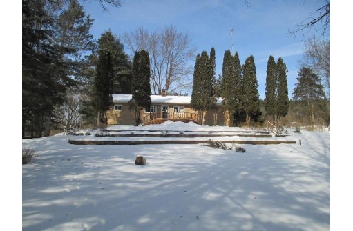 N7055 2nd Drive, Westfield, WI 53964