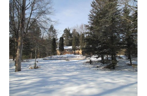 N7055 2nd Drive, Westfield, WI 53964