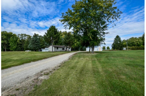 5491 County Road Tt, Marshall, WI 53559