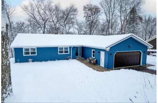 7826 Wildlife Trail, Middleton, WI 53562