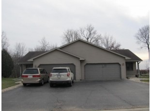 3522-3524 Sheffield Drive Janesville, WI 53546