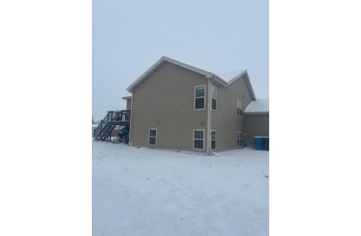 361 Buena Vista Drive, Arlington, WI 53911