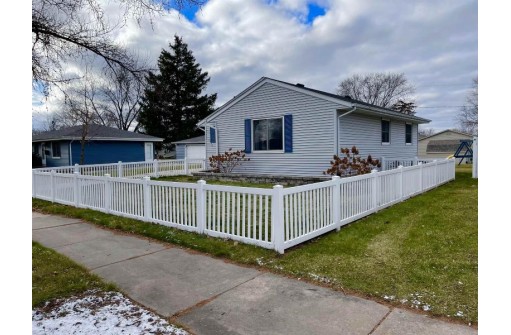 2212 S Palm Street, Janesville, WI 53546