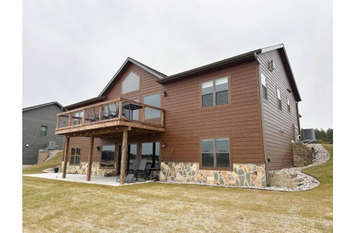 W5830 Island View Drive, New Lisbon, WI 53950