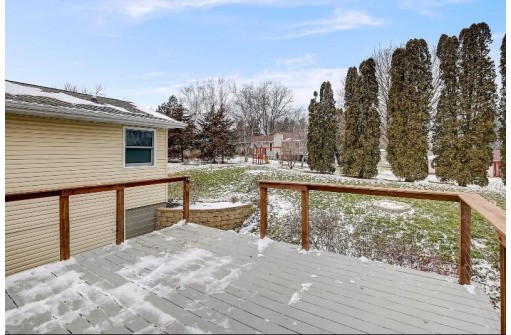 112 Seminole Way, DeForest, WI 53532