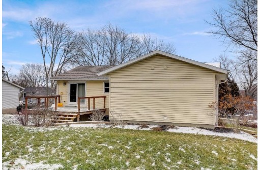 112 Seminole Way, DeForest, WI 53532