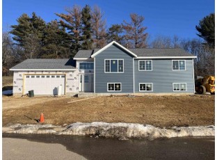 2018 Retzlaff Drive Reedsburg, WI 53959