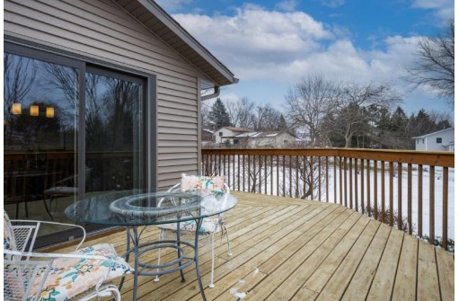 3771 Sunny Wood Drive, DeForest, WI 53532