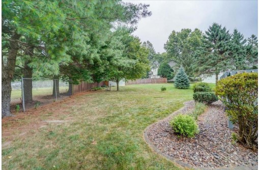 5126 Butterfield Drive, Madison, WI 53704