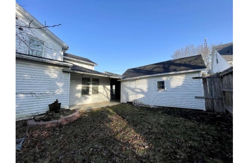 1208 23rd Avenue, Monroe, WI 53566