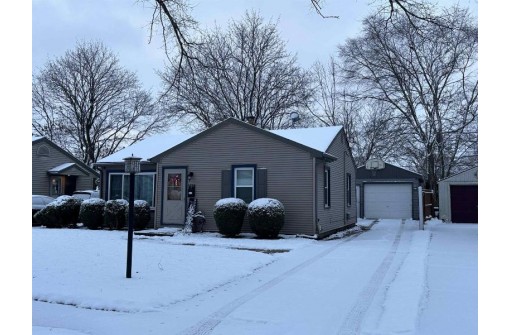 1728 Vernon Avenue, Beloit, WI 53511-1635