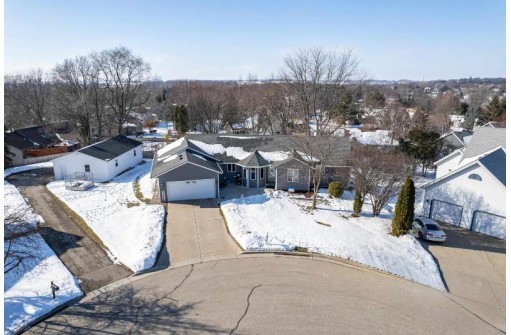 416 Stoneridge Terrace, DeForest, WI 53532