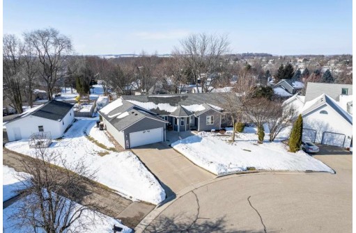 416 Stoneridge Terrace, DeForest, WI 53532