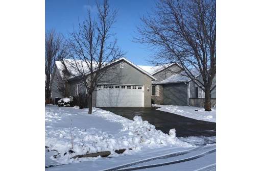 4353 Cascade Drive, Janesville, WI 53546