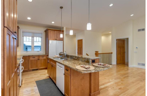 3156 Camden Lane, Sun Prairie, WI 53590