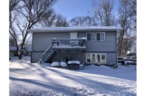 2950 Hermina Street, Madison, WI 53704