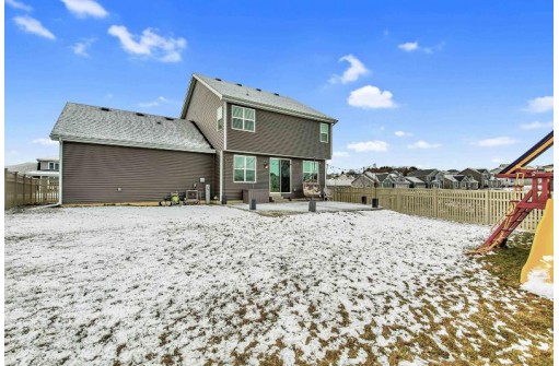 6150 E Red Oak Trail, McFarland, WI 53558