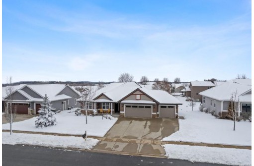 431 Whitford Avenue, Prairie Du Sac, WI 53578