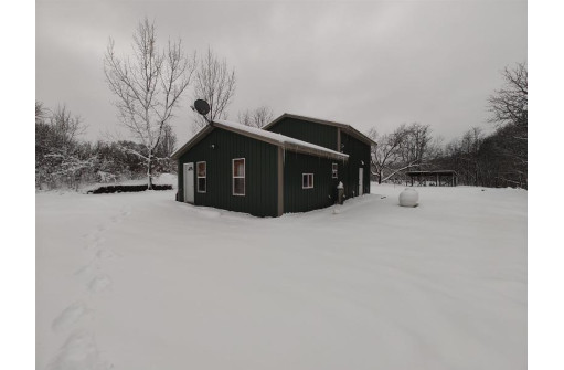 17785 Circle Drive, Boscobel, WI 53805