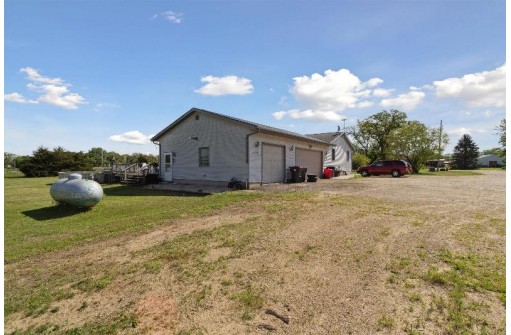 N4297 County Road E, Brodhead, WI 53520