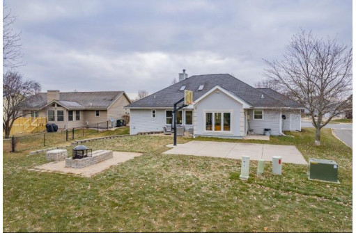 426 Wyalusing Drive, Madison, WI 53718