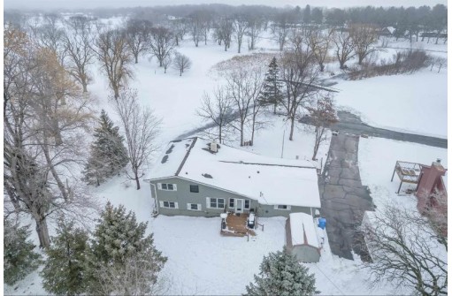 4589 Linden Drive, Windsor, WI 53598