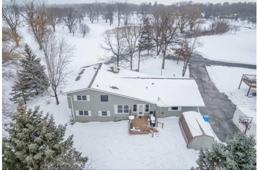 4589 Linden Drive, Windsor, WI 53598