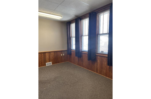 133 S Michigan Street, Prairie Du Chien, WI 53821