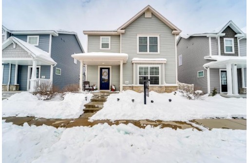 2889 Humes Lane, Fitchburg, WI 53711