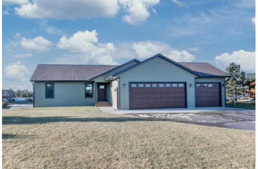 N7433 Quiet Water Court, New Lisbon, WI 53950