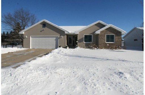 3225 Thornton Drive, Janesville, WI 53548