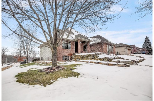 5774 Longwood Lane, Fitchburg, WI 53711