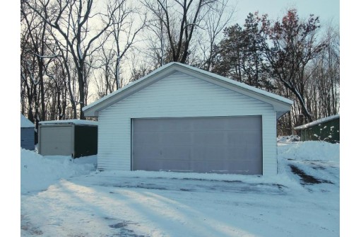 523 S Franklin Street, Oxford, WI 53952-0000