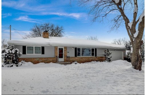 209 Hill Street, DeForest, WI 53532