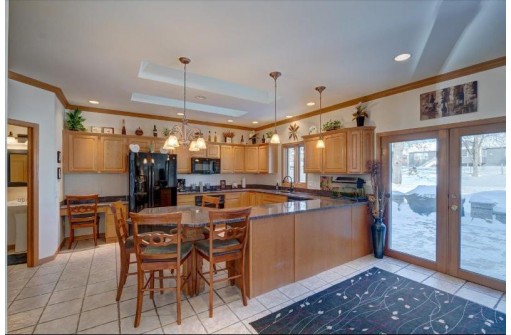 2570 Hupmobile Drive, Cottage Grove, WI 53527-9458