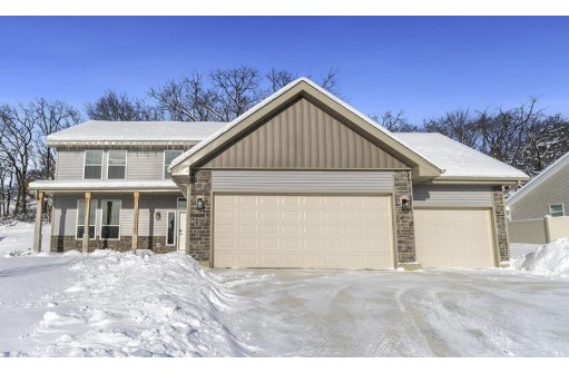 112 Valle Tell Drive, New Glarus, WI 53574