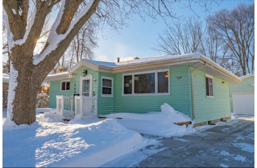 1209 Delaware Boulevard, Madison, WI 53704