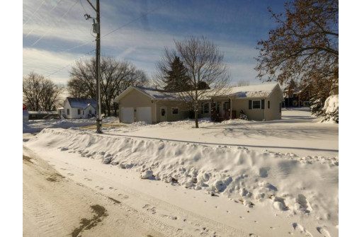 105 N Watson Street, Livingston, WI 53554