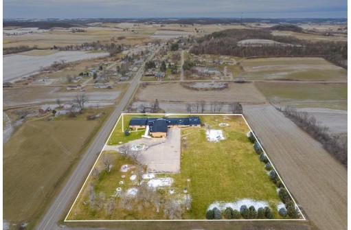 S5864 Highway 23, Loganville, WI 53943