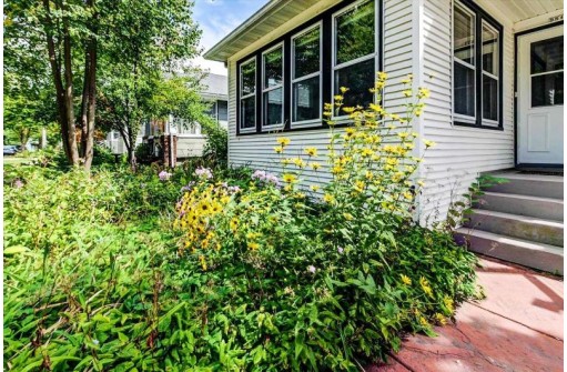 2513 E Mifflin Street, Madison, WI 53704