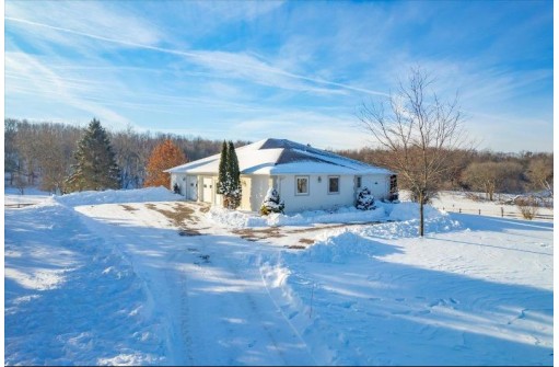 E14095 County Road Dl, Merrimac, WI 53561