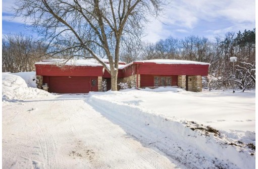 7445 Oak Hill Court, Verona, WI 53593