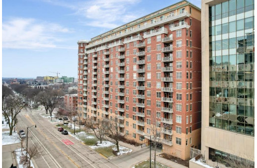 360 W Washington Avenue 406, Madison, WI 53703