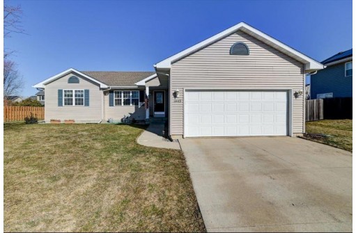 1442 Chipper Lane, Sun Prairie, WI 53590