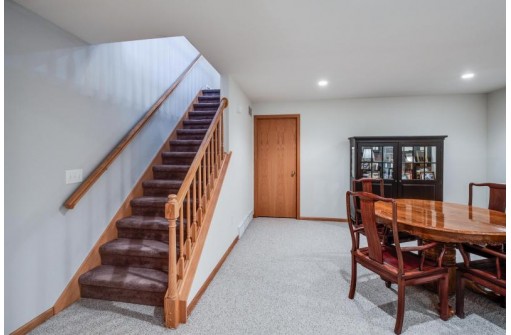 613 Malvern Hill Drive, Madison, WI 53718