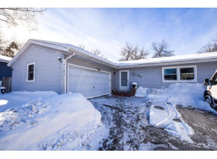 6829 Putnam Road Madison, WI 53711